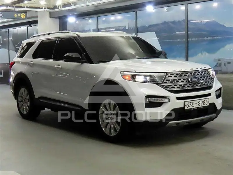 2020 Ford Explorer