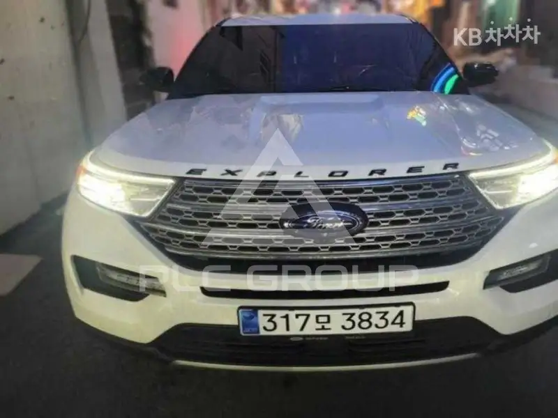 2020 Ford Explorer