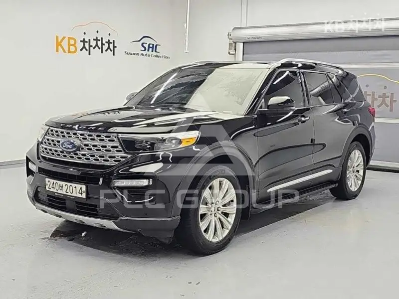 2020 Ford Explorer