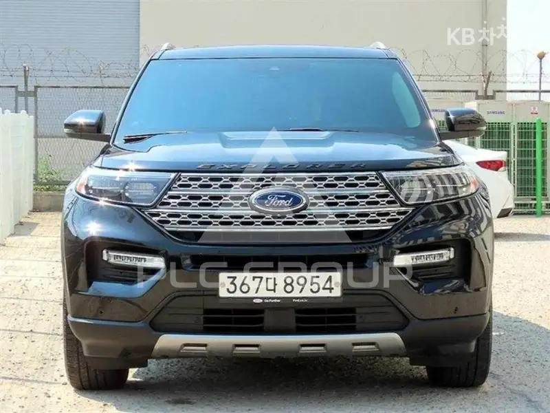 2020 Ford Explorer