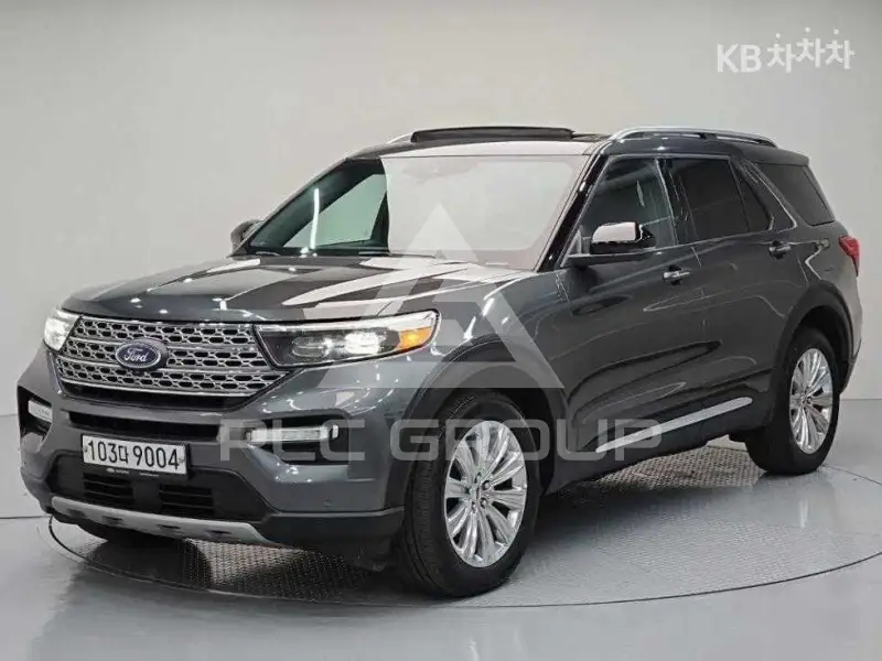 2020 Ford Explorer