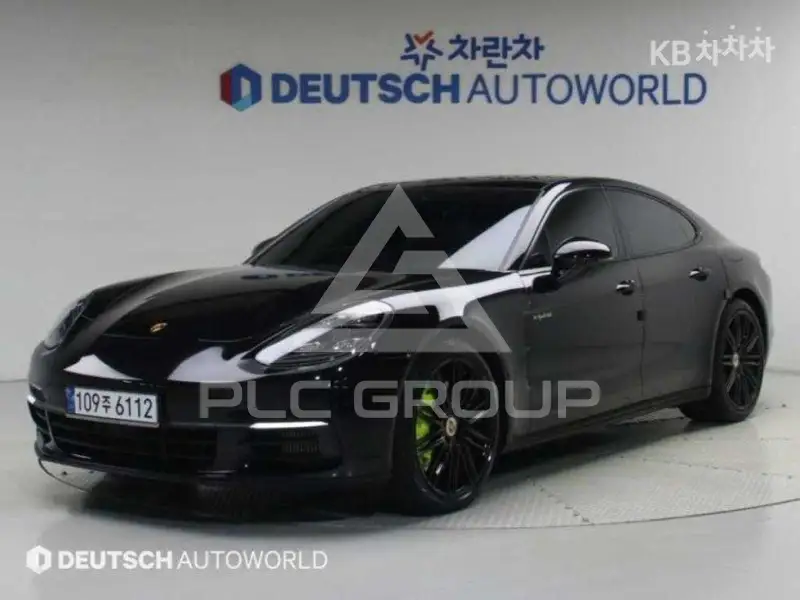 2020 Porsche Panamera