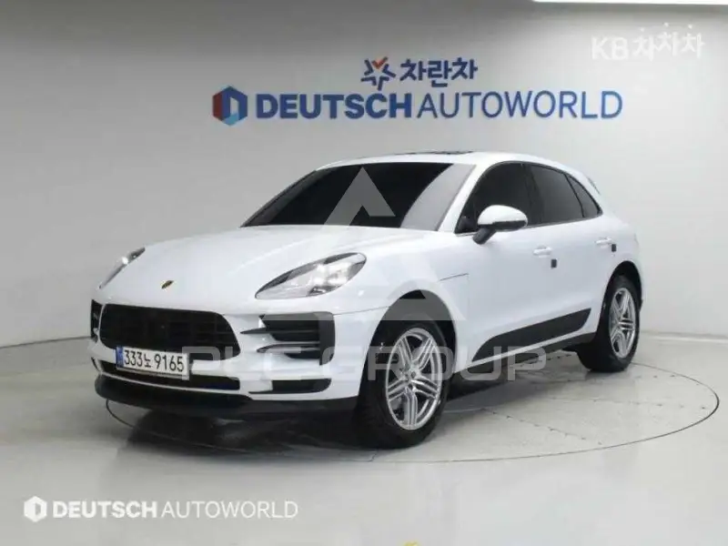 2020 Porsche Macan