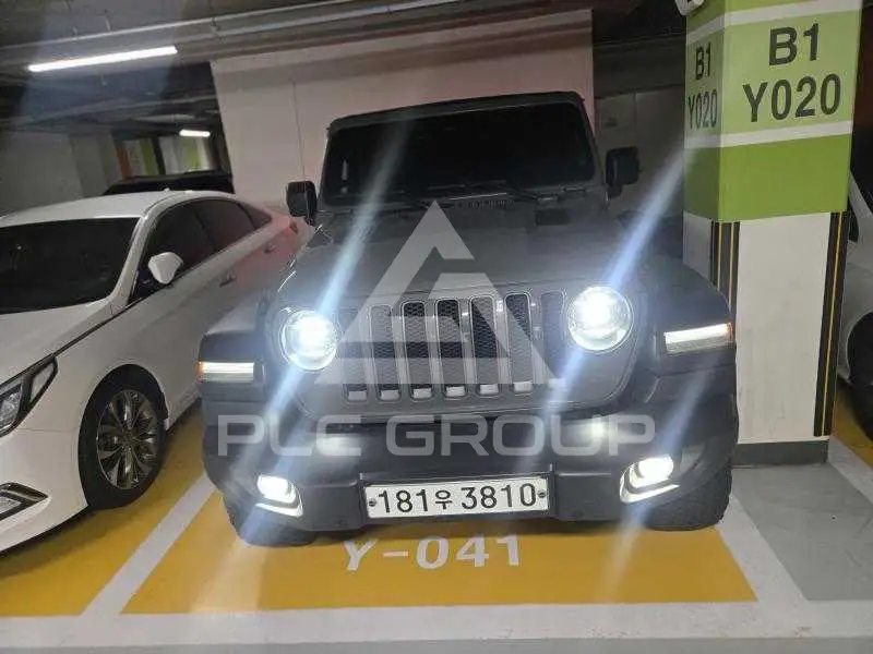 2020 Jeep WRANGLER