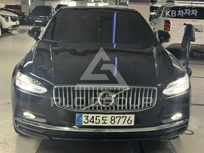 2020 Volvo S90
