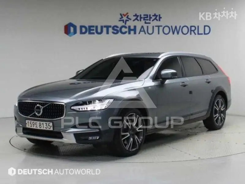 2020 Volvo V90