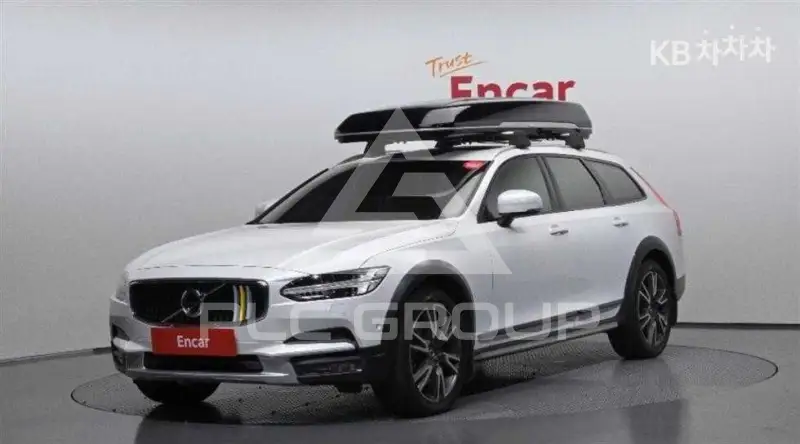 2020 Volvo V90