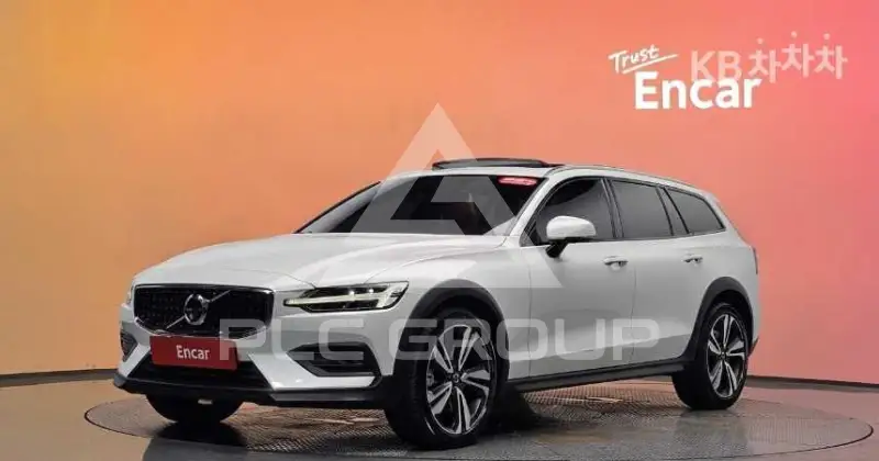 2020 Volvo V60