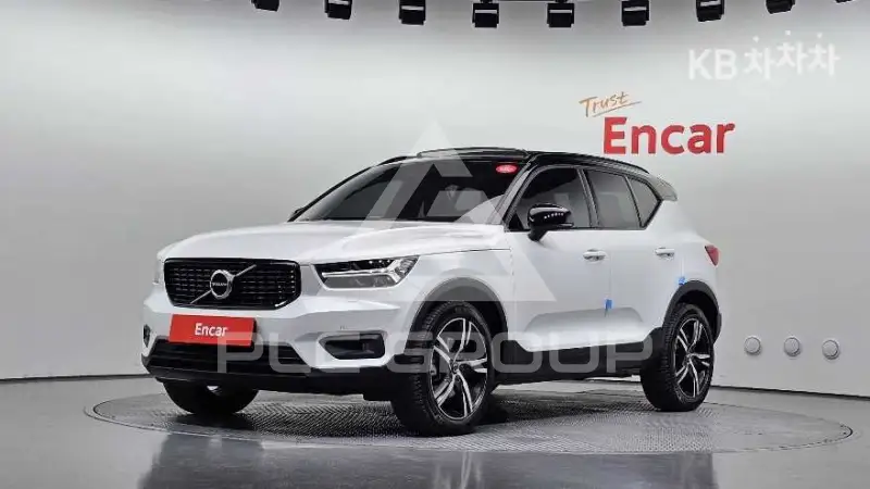 2020 Volvo XC40