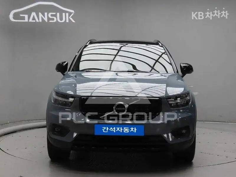 2020 Volvo XC40