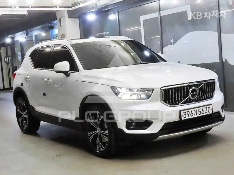 2020 Volvo XC40