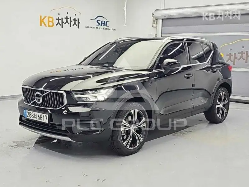 2020 Volvo XC40