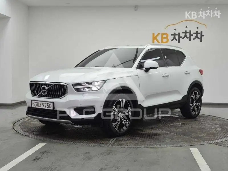 2020 Volvo XC40