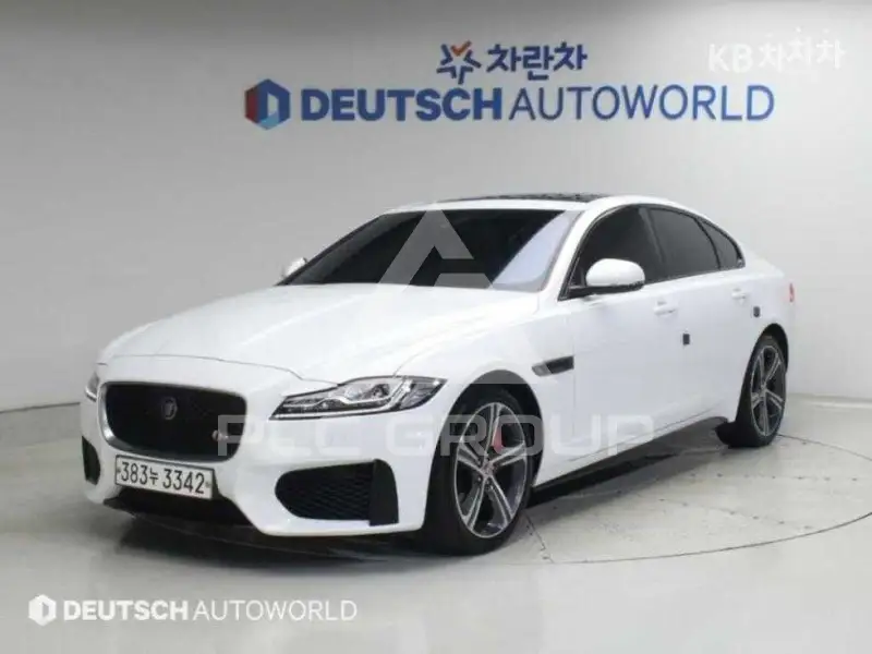 2020 Jaguar XF