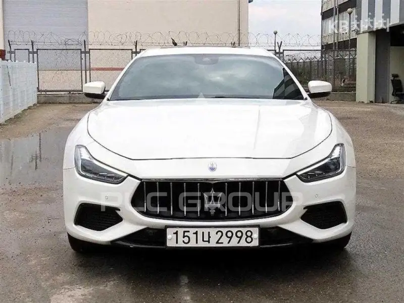 2020 Maserati GHIBLI