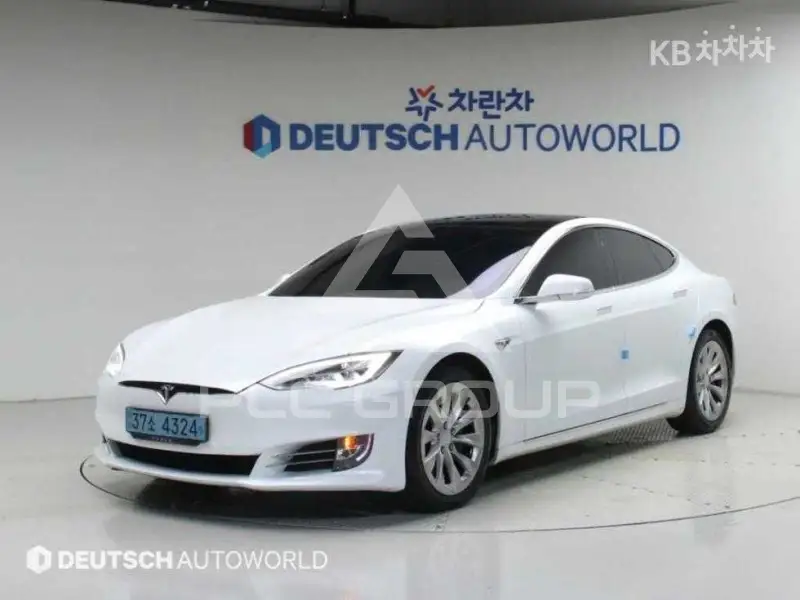 2020 Tesla MODEL S