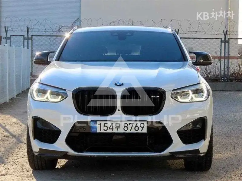 2021 BMW M1