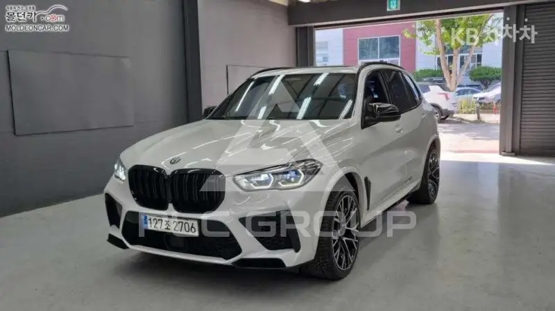 2021 BMW M1