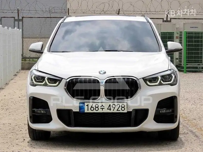 2021 BMW X1