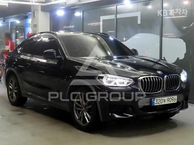 2021 BMW X4