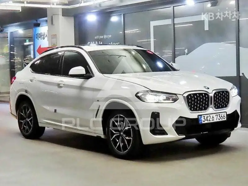 2021 BMW X4