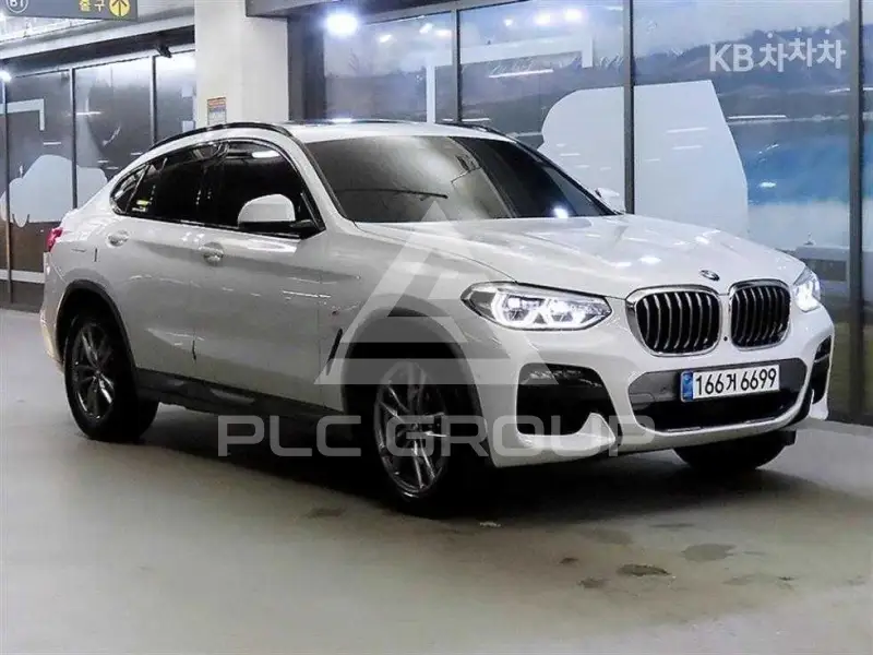 2021 BMW X4