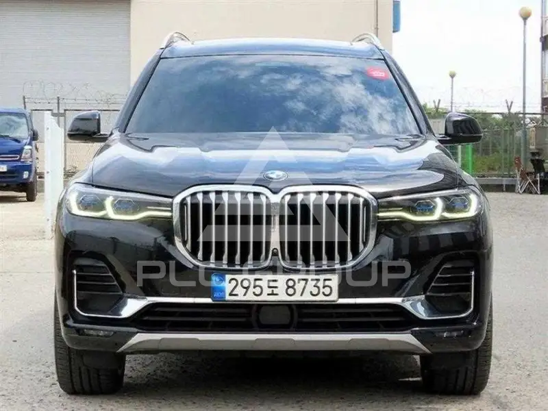 2021 BMW X7