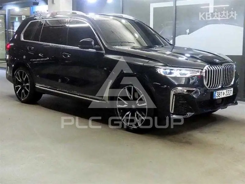2021 BMW X7