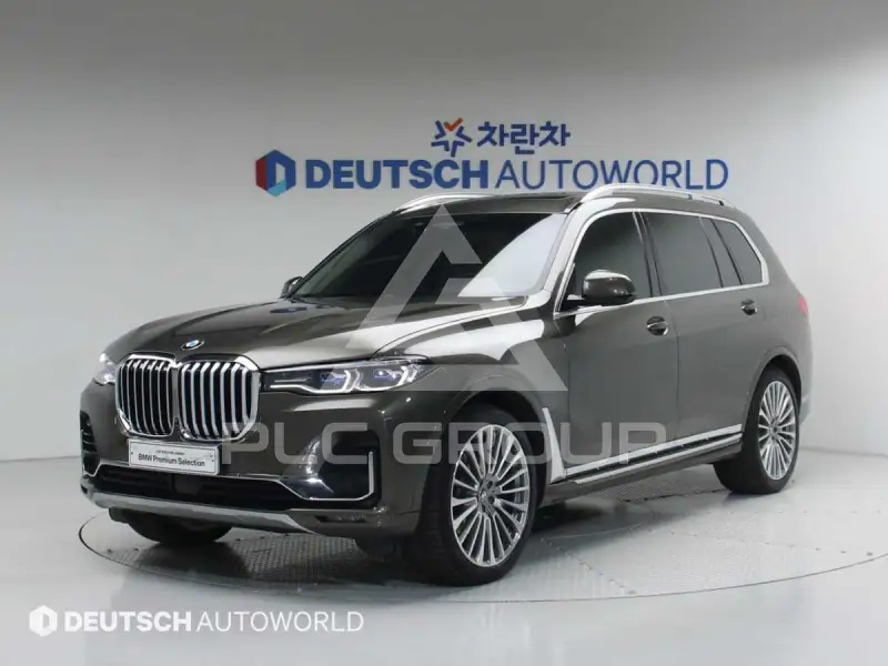 2021 BMW X7