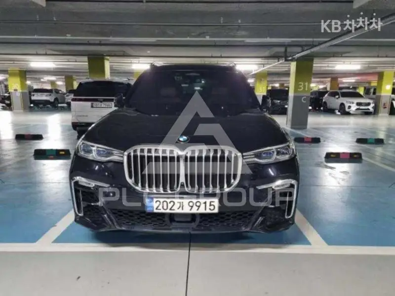 2021 BMW X7