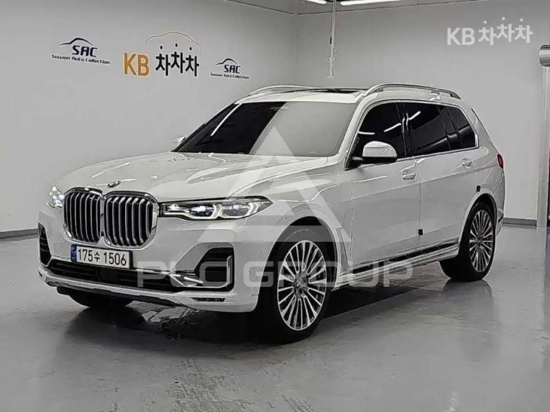 2021 BMW X7