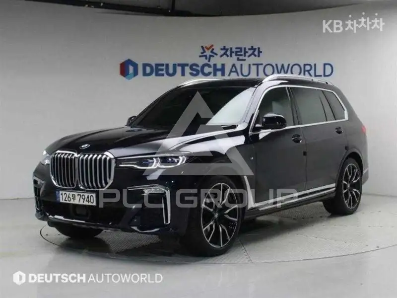 2021 BMW X7