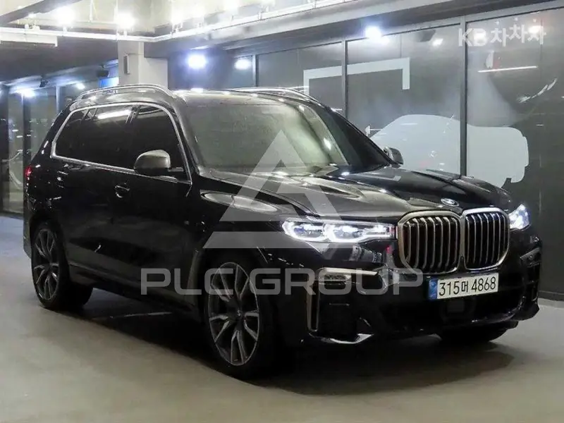 2021 BMW X7