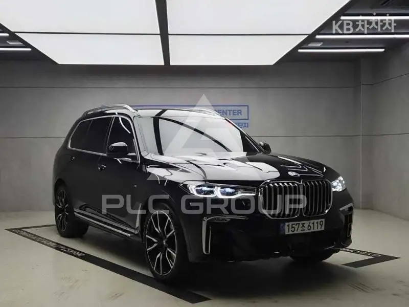 2021 BMW X7