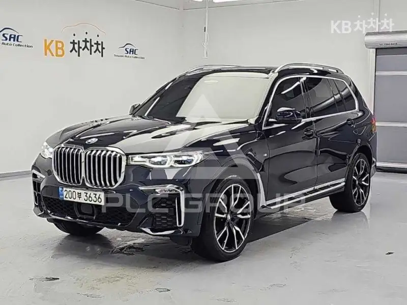 2021 BMW X7