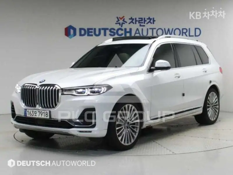 2021 BMW X7