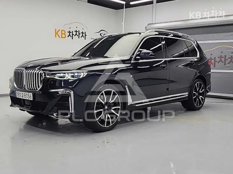 2021 BMW X7