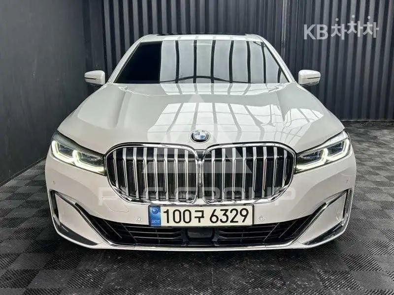 2021 BMW 7 Series