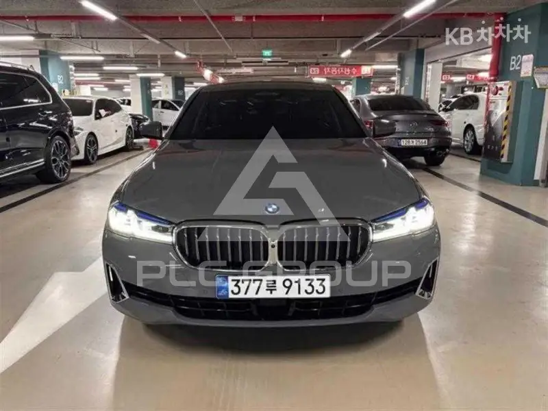 2021 BMW 5 Series
