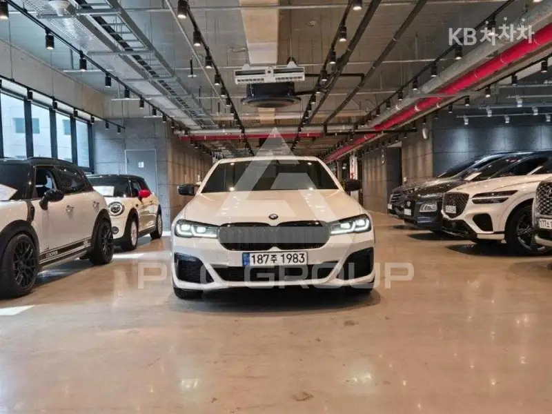 2021 BMW 5 Series