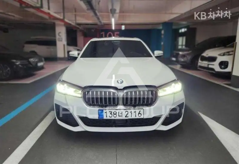 2021 BMW 5 Series