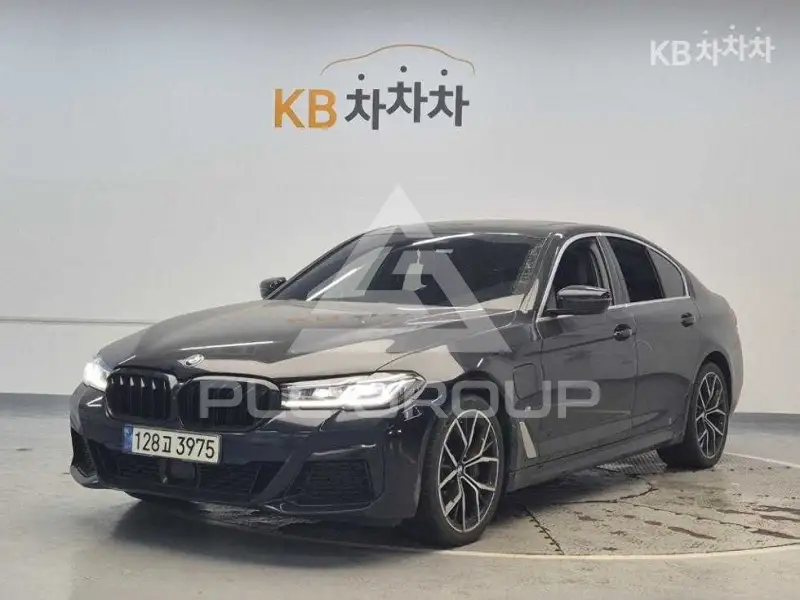 2021 BMW 5 Series