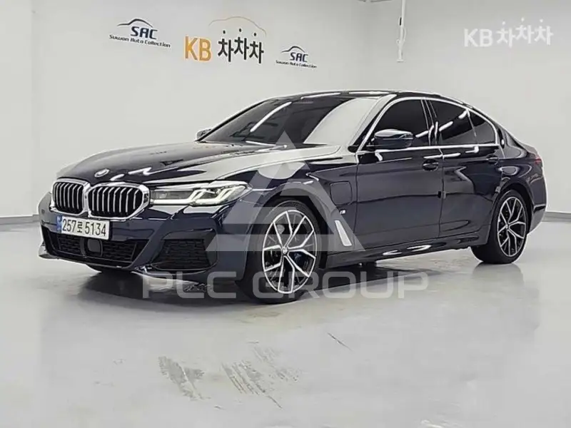 2021 BMW 5 Series