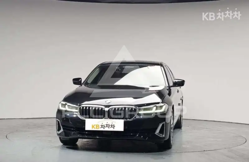 2021 BMW 5 Series