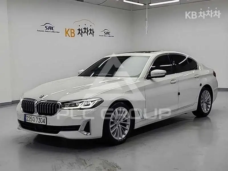 2021 BMW 5 Series