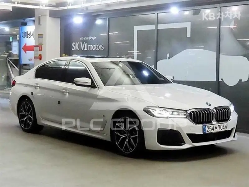 2021 BMW 5 Series