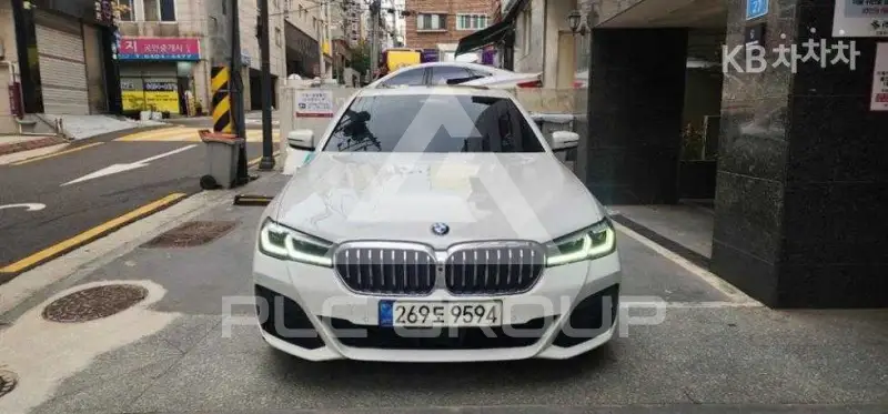 2021 BMW 5 Series