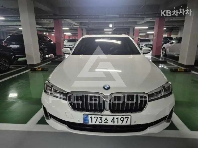 2021 BMW 5 Series