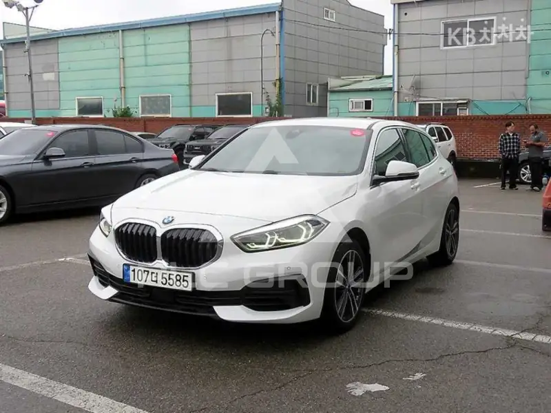 2021 BMW 1 series