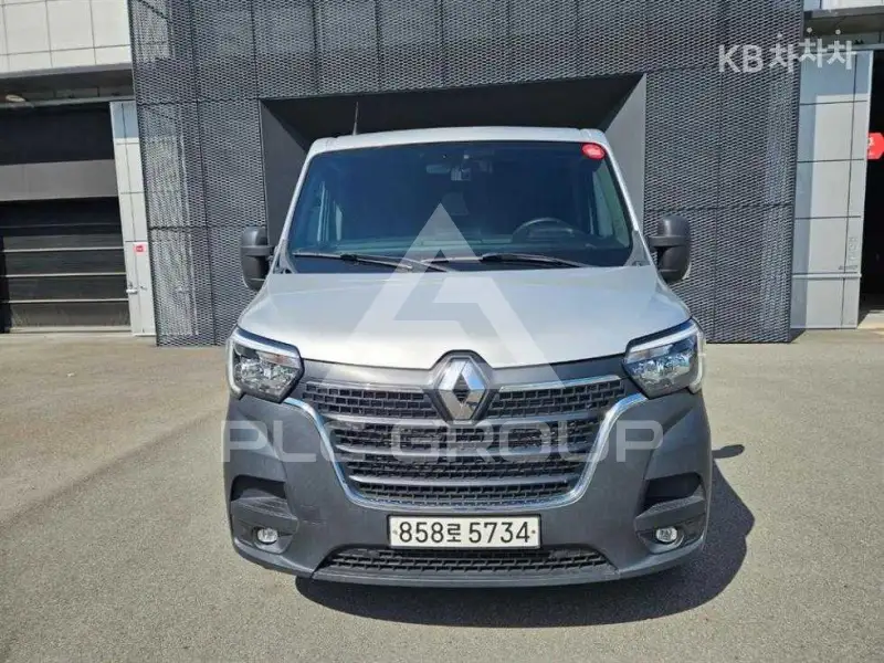 2021 Renault Samsung Master